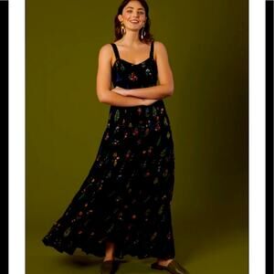 Women's Midnight Botanical Tiered Dress - size XS